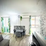 5 Terre Express Migliarina - Near Train Station * La Spezia
